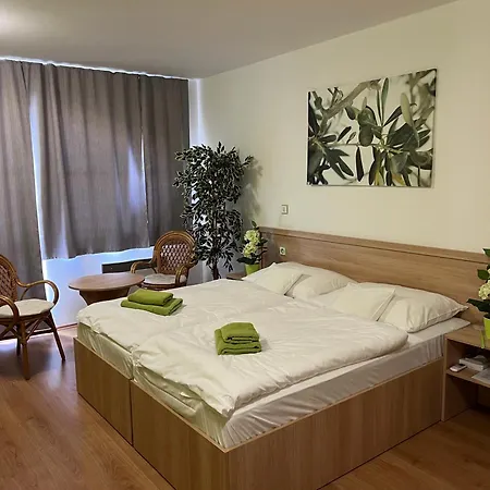 Opily Sklep C3 Velké Pavlovice
